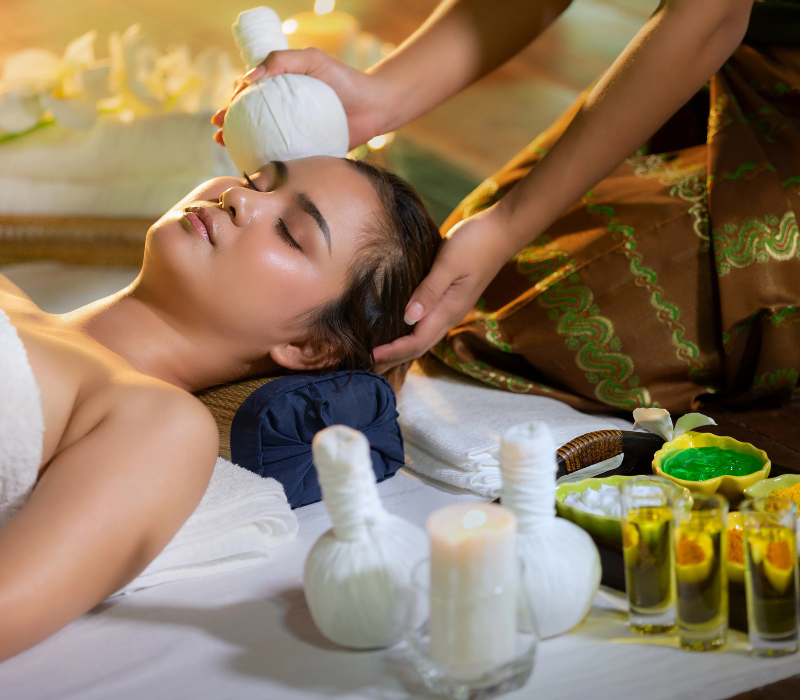Best Herbal Compress Massage In Chennai